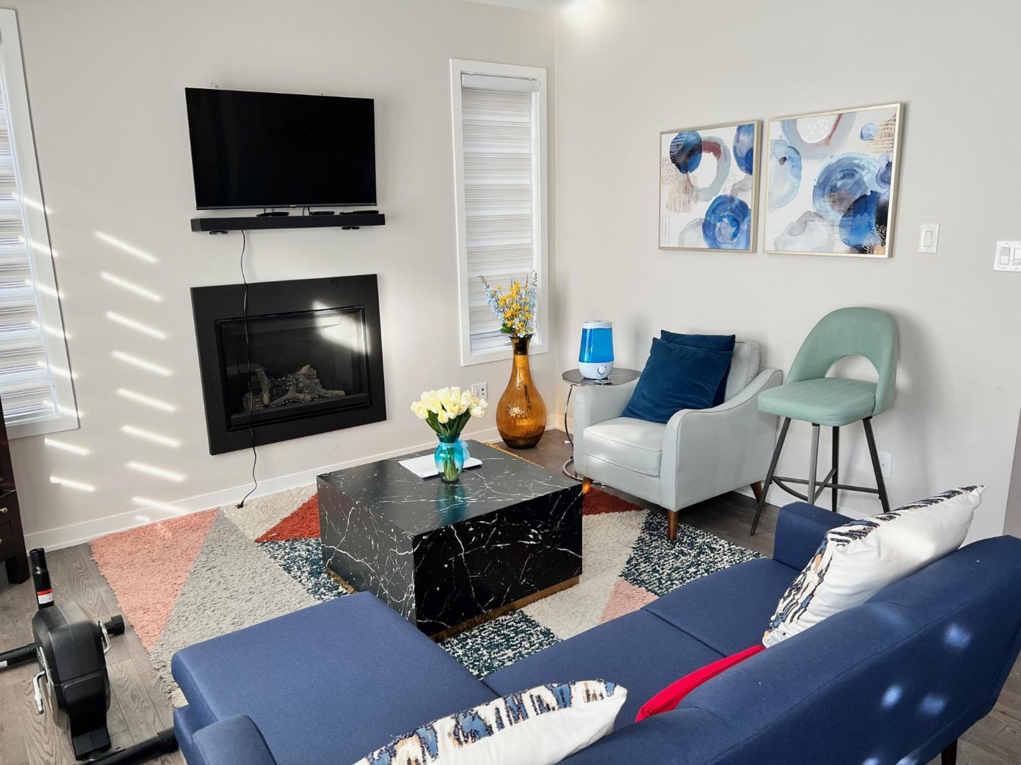 Appartamento The Oasis Lounge By Luke 1913 Ottawa Esterno foto